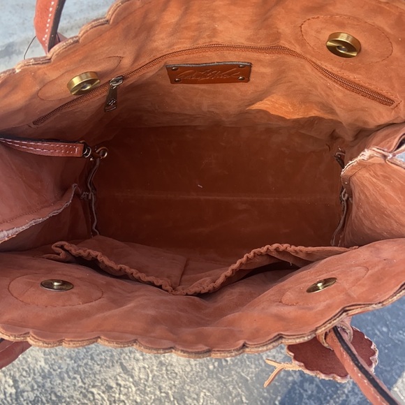 NEW Patricia Nash SPRING TOOLED LEATHER TOTE CAVO DUSTY ROSE LARGE BROWN CUTOUT - Picture 13 of 16